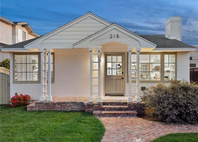 Property at 215 Cabrillo St, Costa Mesa, CA 92627, 3 beds, 1.5 baths