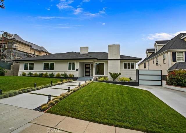 Property at 914 E Grinnell Dr, Burbank, CA 91501, 5 beds, 4.5 baths