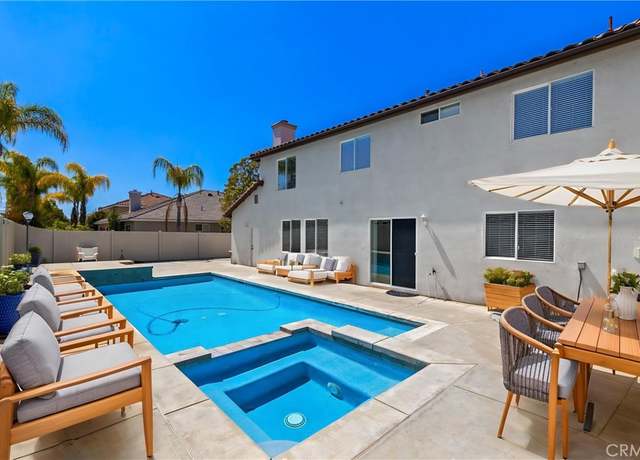 Property at 26054 Pine St, Murrieta, CA 92563, 5 beds, 4.5 baths