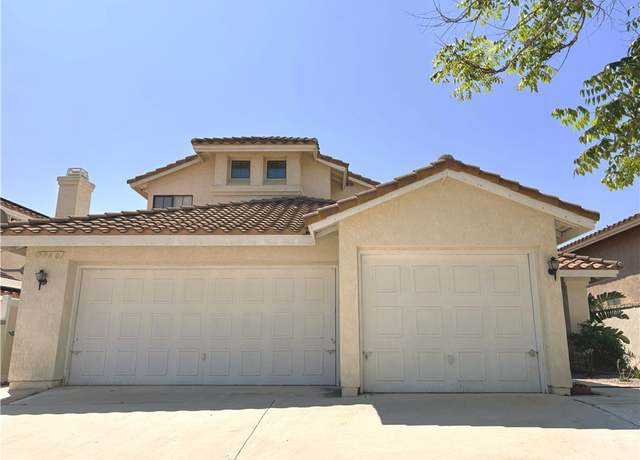 Property at 2980 Rochester Cir, Corona, CA 92879, 4 beds, 3 baths