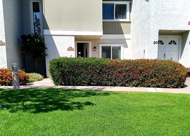 Property at 18 Goldenbush, Irvine, CA 92604, 2 beds, 2.5 baths