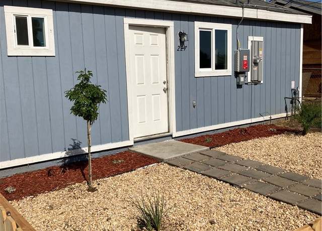 Property at 227 S Magnolia Ave, Farmersville, CA 93223, 2 beds, 2 baths