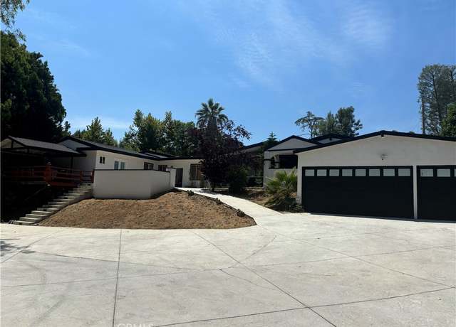 Property at 19404 Olivos Dr, Tarzana, CA 91356, 3 beds, 2 baths