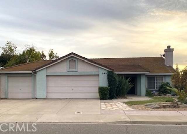 Property at 990 Summerfield Dr, Atwater, CA 95301, 3 beds, 2 baths