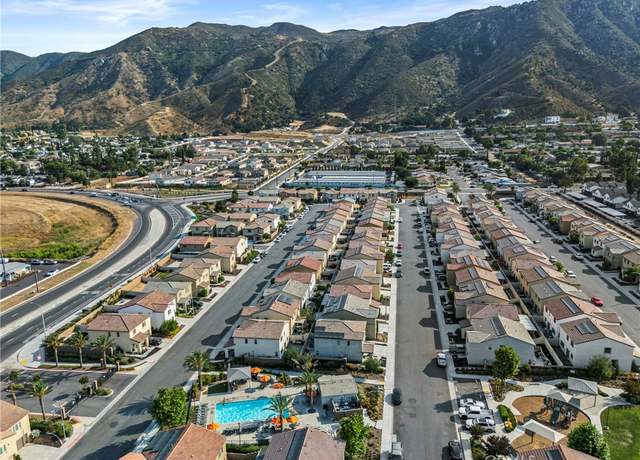 Property at 33959 Capstan Ct, Lake Elsinore, CA 92530, 3 beds, 2.5 baths