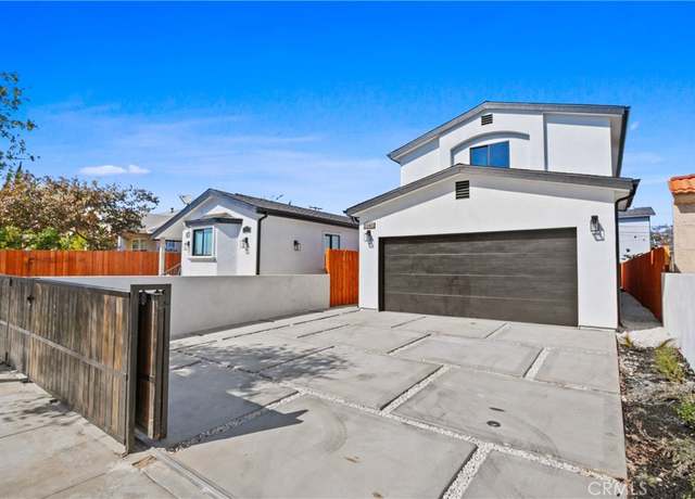 Property at 1041 W 89th St, Los Angeles, CA 90044, 8 beds, 5 baths