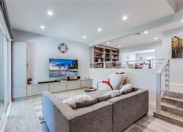 Property at 456 W Huntington Dr Unit C, Arcadia, CA 91007, 2 beds, 2.5 baths