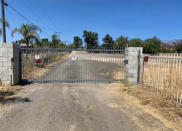 Property at 37492 Cherry Valley Blvd, Cherry Valley, CA 92223, 5 beds, 3.5 baths