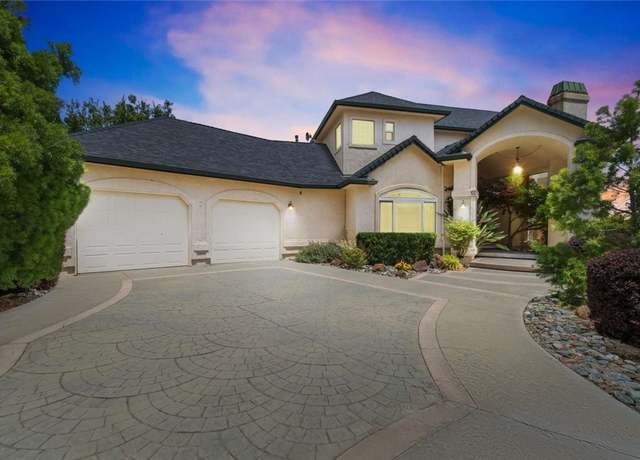 Property at 15223 Ledgewood Dr, Redding, CA 96001, 3 beds, 2.5 baths