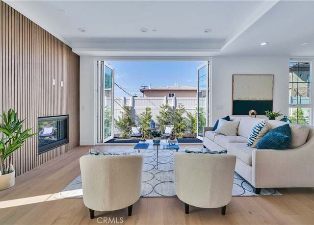 Property at 3202 Green Ln, Redondo Beach, CA 90278, 5 beds, 4.5 baths