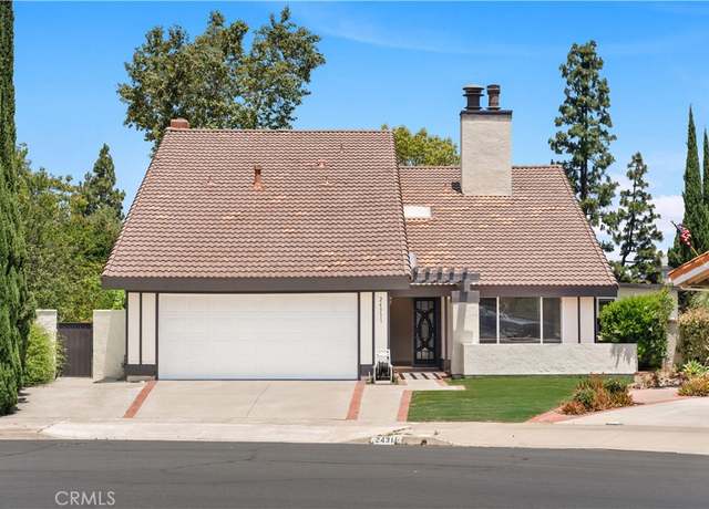 Property at 24311 Peacock St, Lake Forest, CA 92630, 5 beds, 4 baths