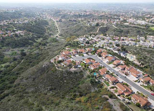 Property at 1716 SUNNY CREST Ln, Bonita, CA 91902, 4 beds, 3 baths