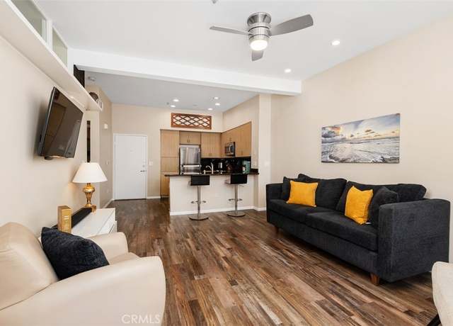 Property at 101 Market St #409, San Diego, CA 92101, 1 bed, 1 bath
