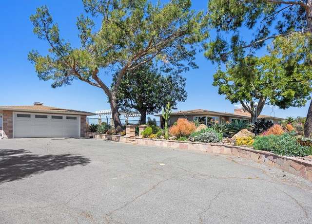 Property at 840 Verde Ave, Fallbrook, CA 92028, 3 beds, 2 baths