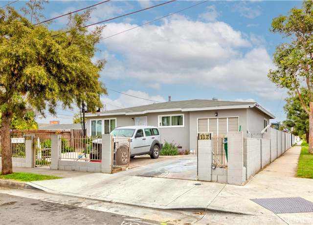 Property at 117 S Daisy Ave, Santa Ana, CA 92703, 5 beds, 3 baths