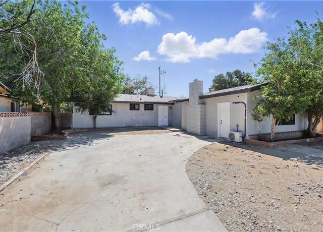 Property at 43820 Beech Ave, Lancaster, CA 93534, 3 beds, 2 baths