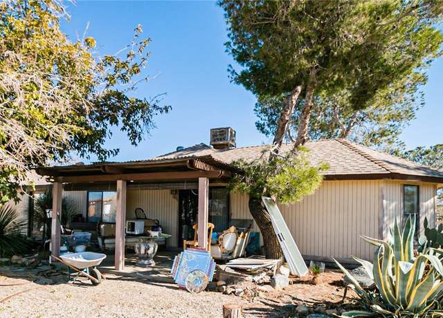 Property at 19805 Pearblossom, Llano, CA 93544, 3 beds, 2 baths