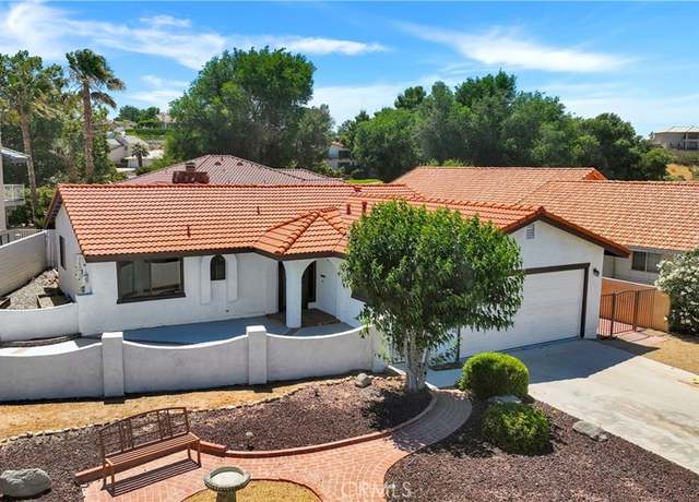 Property at 12760 Golf Course Dr, Victorville, CA 92395, 3 beds, 2 baths