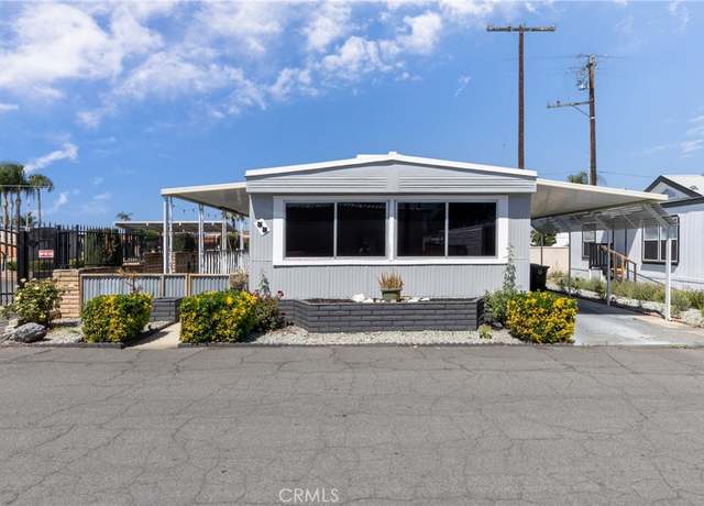 Property at 880 N Lake St #55, Hemet, CA 92544, 2 beds, 2 baths