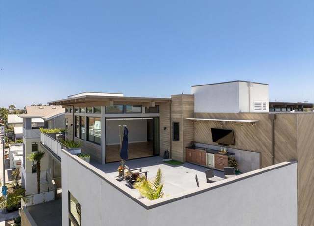 Property at 2677 State St #301, Carlsbad, CA 92008, 2 beds, 2.5 baths