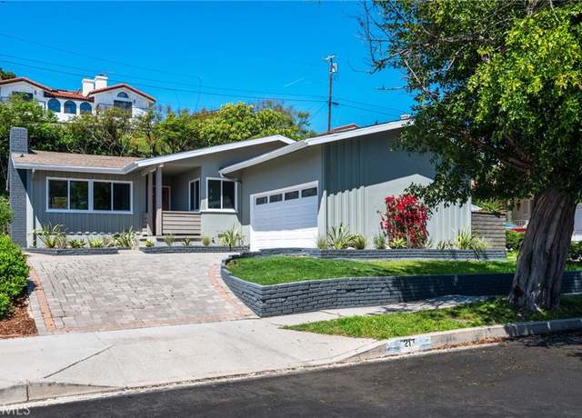 Property at 217 N Goodhope Ave, San Pedro, CA 90732, 3 beds, 2 baths