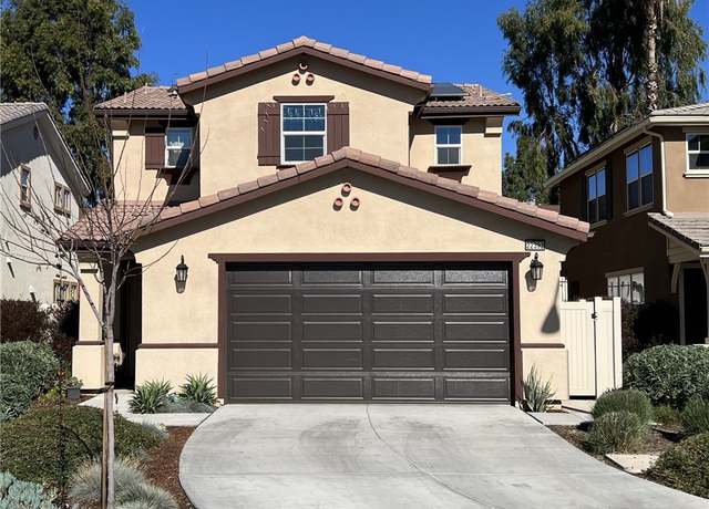 Property at 22392 Tesoro Ct, Grand Terrace, CA 92313, 4 beds, 3 baths