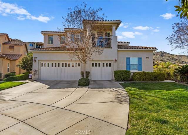 Property at 23757 Cahuilla Ct, Corona, CA 92883, 2 beds, 2.5 baths