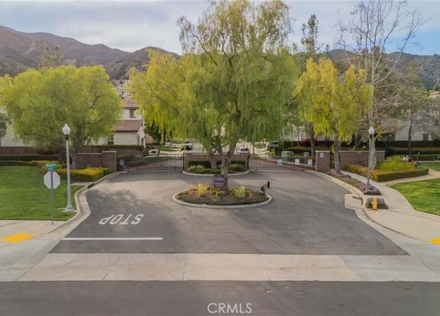 Property at 23757 Cahuilla Ct, Corona, CA 92883, 2 beds, 2.5 baths