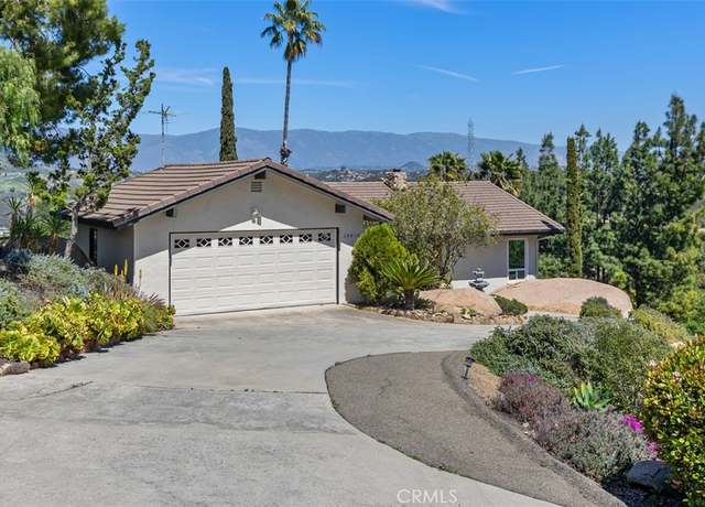 Property at 28410 Faircrest Way, Escondido, CA 92026, 4 beds, 2 baths