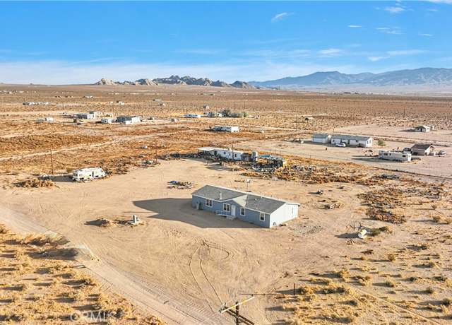 Property at 36249 Campbell Rd, Lucerne Valley, CA 92356, 5 beds, 3 baths