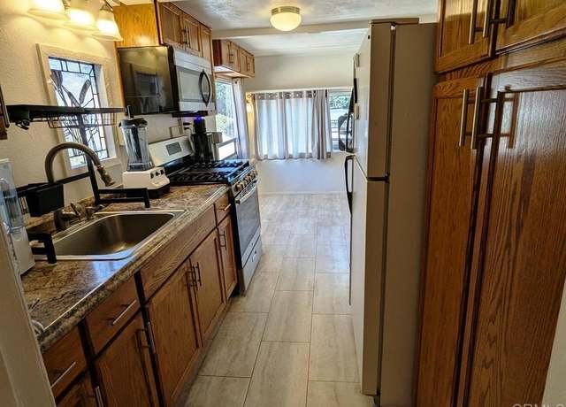 Property at 25484 Lake Wohlford Rd Unit E18, Escondido, CA 92027, 2 beds, 1 bath