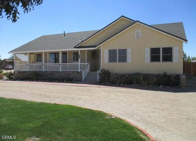 Property at 7582 Elder Ave, Rosamond, CA 93560, 3 beds, 2 baths