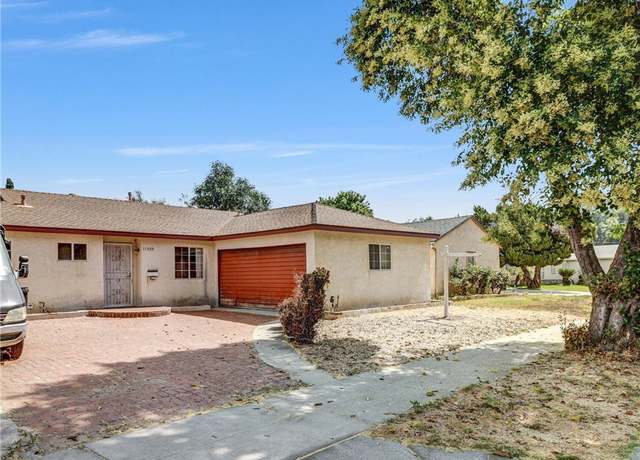 Property at 17959 Cantara St, Reseda, CA 91335, 4 beds, 2 baths