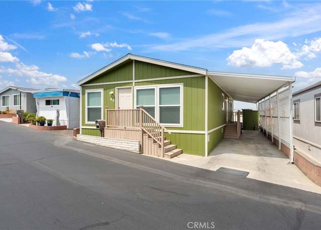 Property at 65 Hummingbird Ln, Oceanside, CA 92057, 2 beds, 2 baths