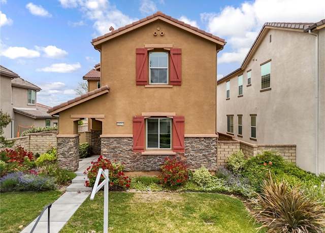 Property at 28554 Vista Del Rio Dr, Valencia, CA 91354, 4 beds, 3 baths