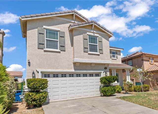 Property at 37707 Tamarind Ct, Palmdale, CA 93551, 3 beds, 3 baths