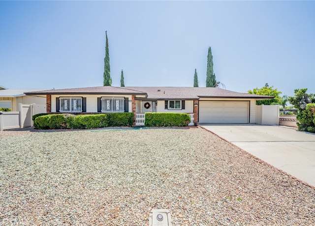 Property at 28120 Murrieta Rd, Menifee, CA 92586, 3 beds, 2 baths