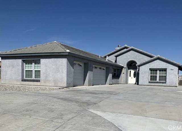 Property at 8610 Bolero Dr, Yucca Valley, CA 92284, 3 beds, 2 baths