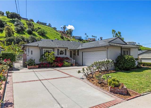 Property at 10088 Roscoe Blvd, Sun Valley, CA 91352, 3 beds, 2 baths