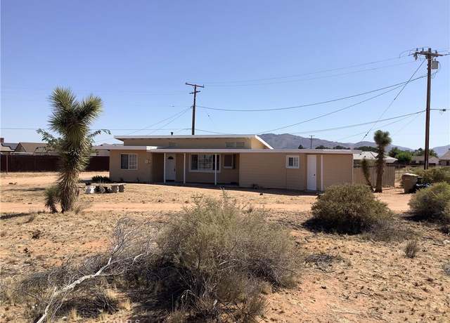 Property at 22042 Elkalo Rd, Apple Valley, CA 92307, 2 beds, 1 bath