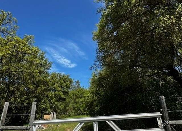 Property at 4658 Little Bear Rd, Mariposa, CA 95338