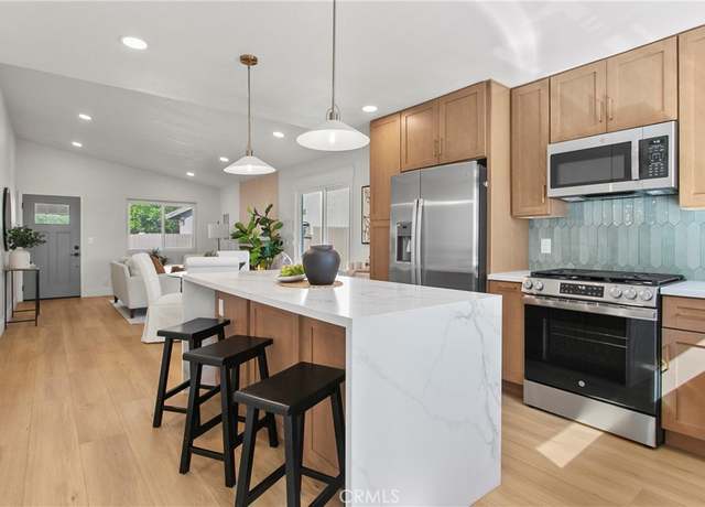 Property at 22707 Via Santa Rosa, Mission Viejo, CA 92691, 3 beds, 2 baths
