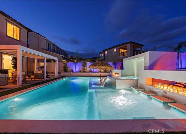 Property at 28618 Bloom Ln, Saugus, CA 91350, 6 beds, 5 baths