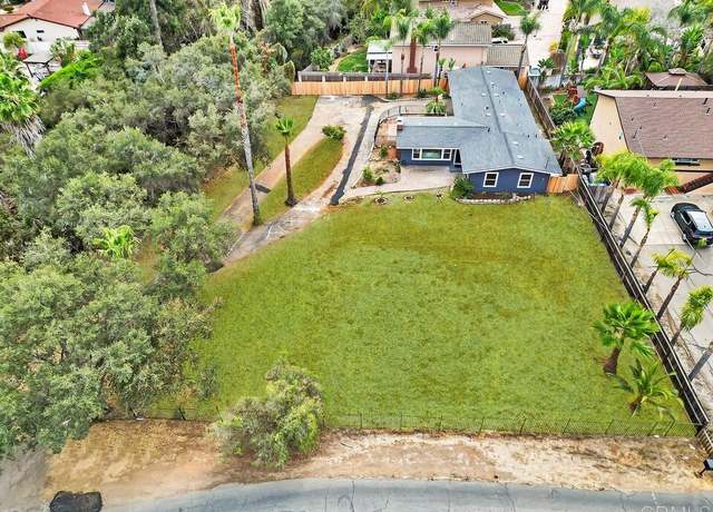 Property at 1165 Oak Dr, Vista, CA 92084, 3 beds, 2 baths