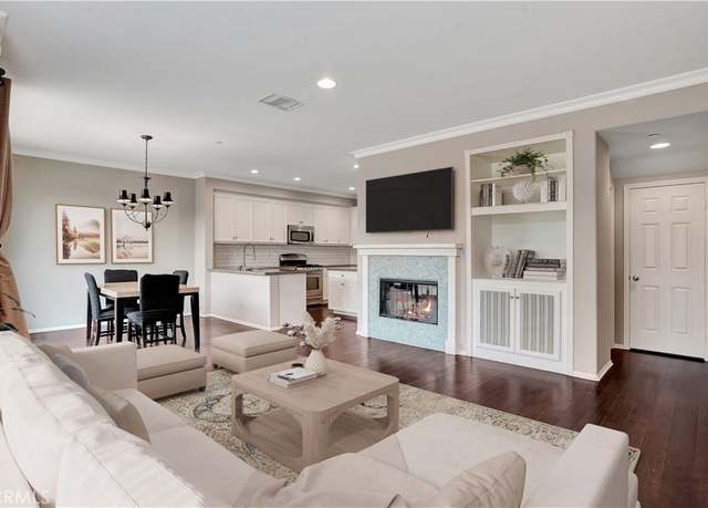Property at 6818 Simmons Way, Moorpark, CA 93021, 3 beds, 2.5 baths
