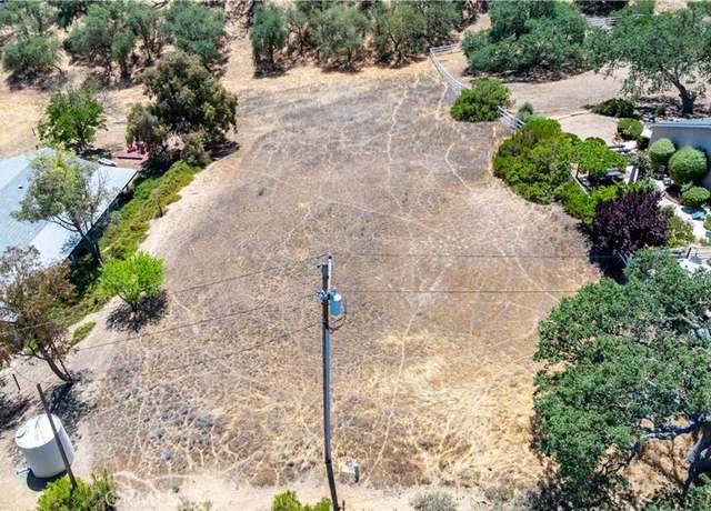 Property at 0 Whispering Trails Pl, Paso Robles, CA 93446