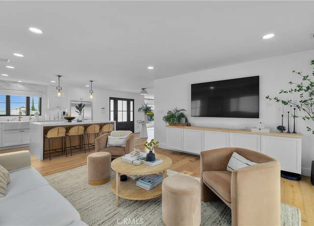 Property at 2128 W Paseo Del Mar, San Pedro, CA 90732, 2 beds, 2 baths
