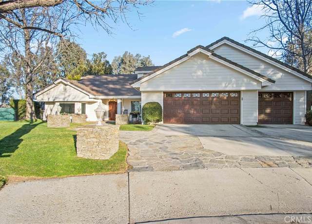 Property at 25166 Barnhill Rd, Saugus, CA 91350, 3 beds, 3.5 baths