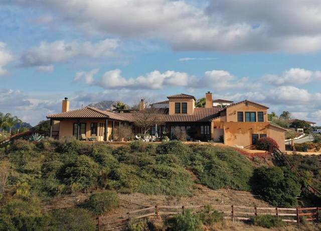 Property at 15430 Pallux Star Ct, Jamul, CA 91935, 5 beds, 4 baths