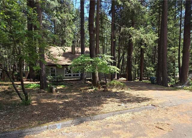 Property at 6106 Guilford Cir, Magalia, CA 95954, 4 beds, 3 baths